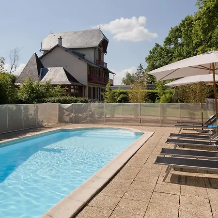 Superbe Maison Avec Piscine Aux Portes De Vichy - Le Monde De Charlie *